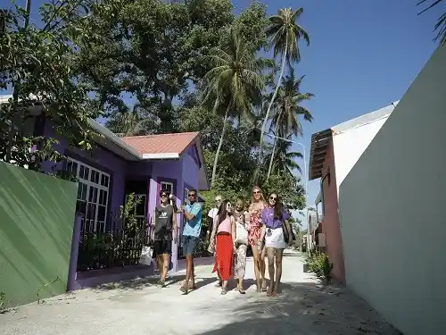 Join a Guided Island Hopping Tour